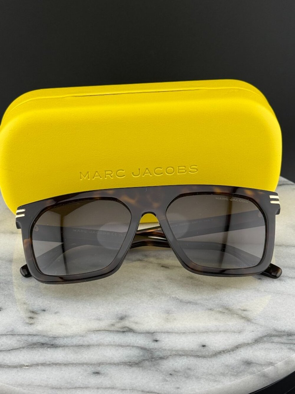 Marc Jacobs MARC 680/S 08690 Tortoise Havana Oversized Square Sunglasses